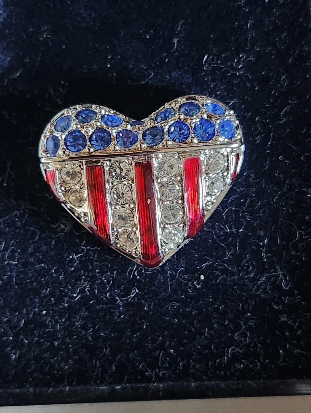 Swarovski Brave Heart Flag Crystal Pin